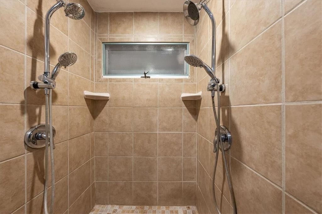 12618 Oakmont Drive — photo 34