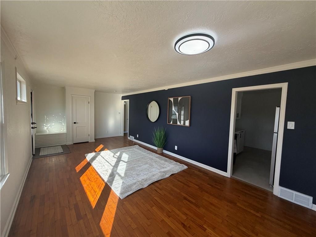 1103 N 24th Street — photo 5
