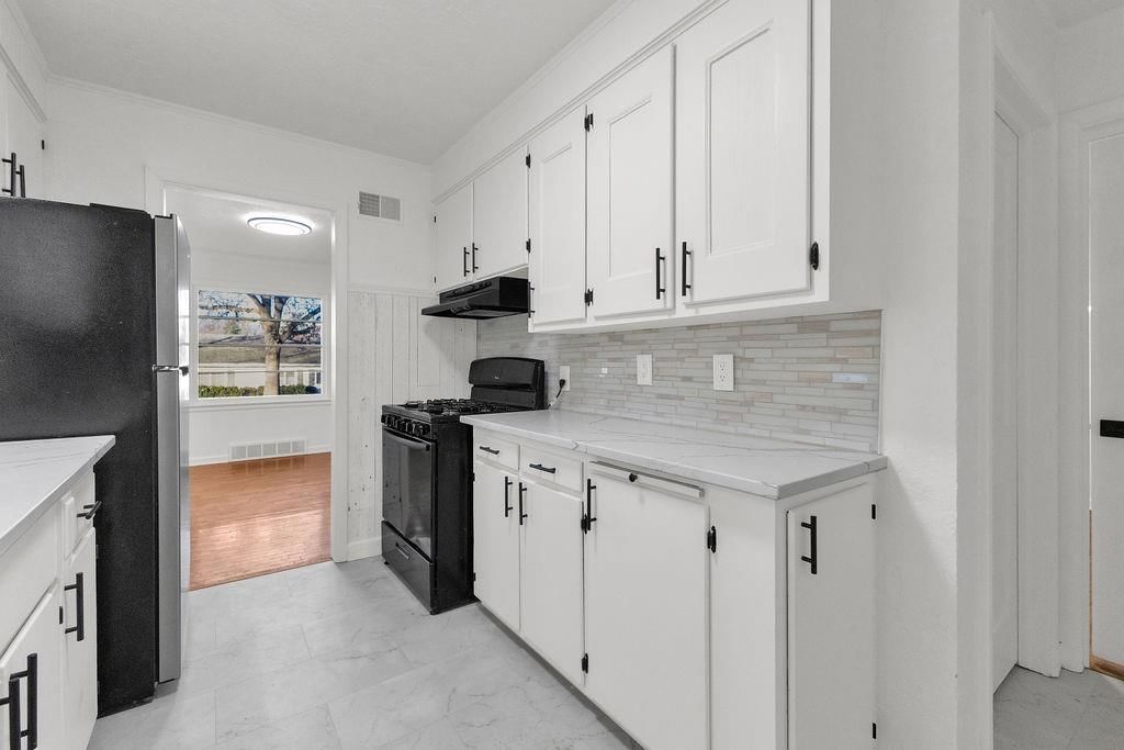 1103 N 24th Street — photo 10