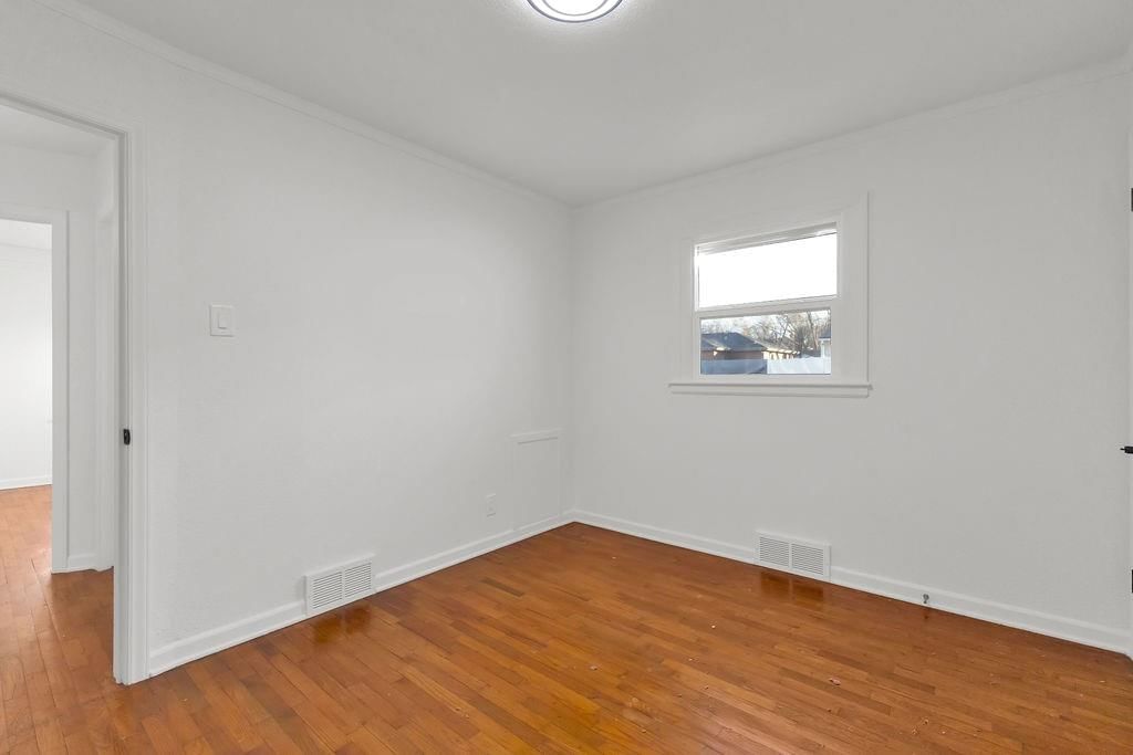 1103 N 24th Street — photo 16