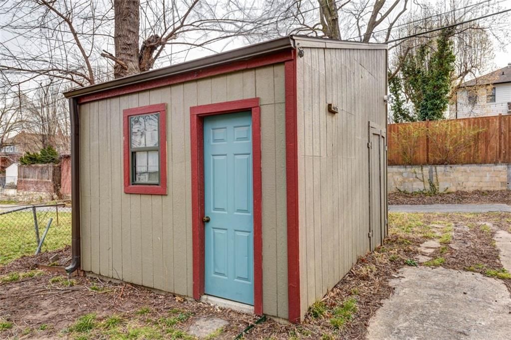 2721 Holmes Street — photo 40