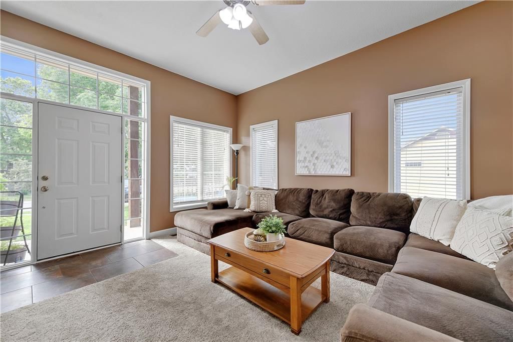 8477 Timber Trails Drive — photo 3