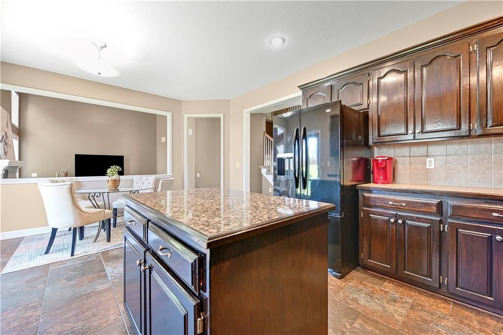 8477 Timber Trails Drive — photo 10