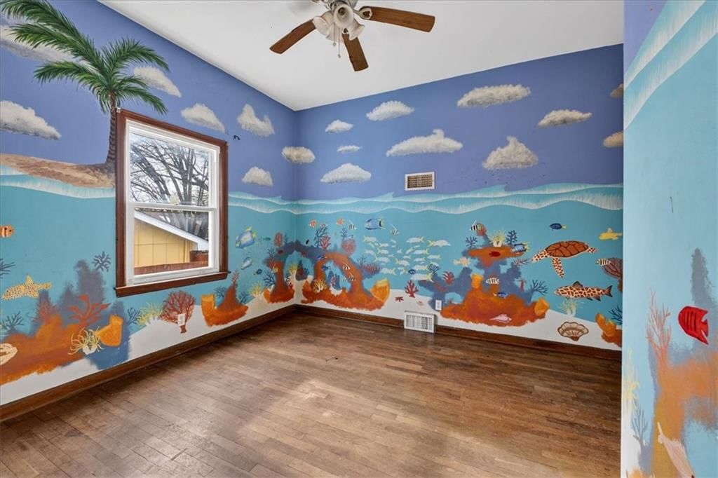 175 Emerson Avenue — photo 22