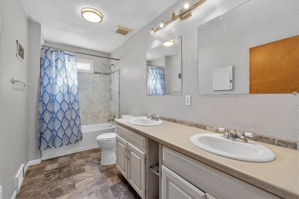 175 Emerson Avenue — photo 24