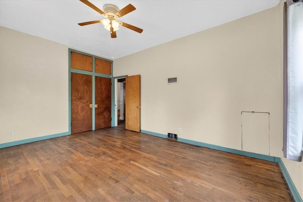 175 Emerson Avenue — photo 26