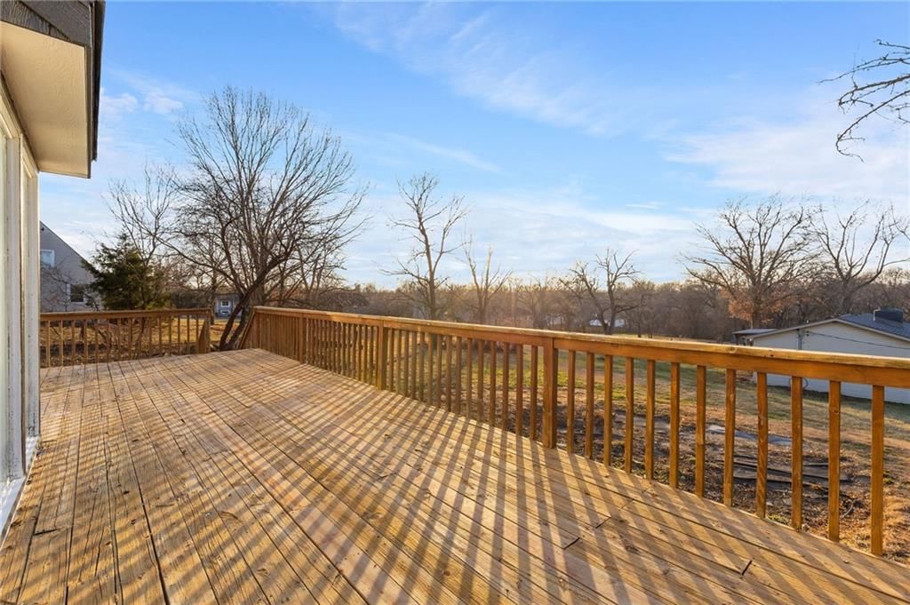 7014 N Brookside Road — photo 40