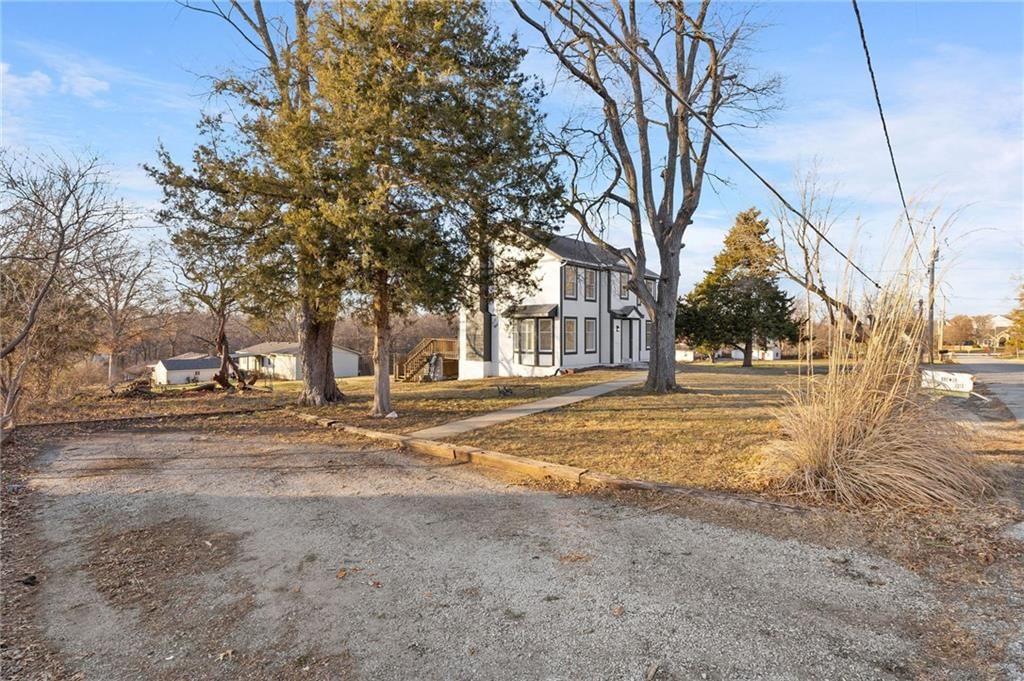 7014 N Brookside Road — photo 44