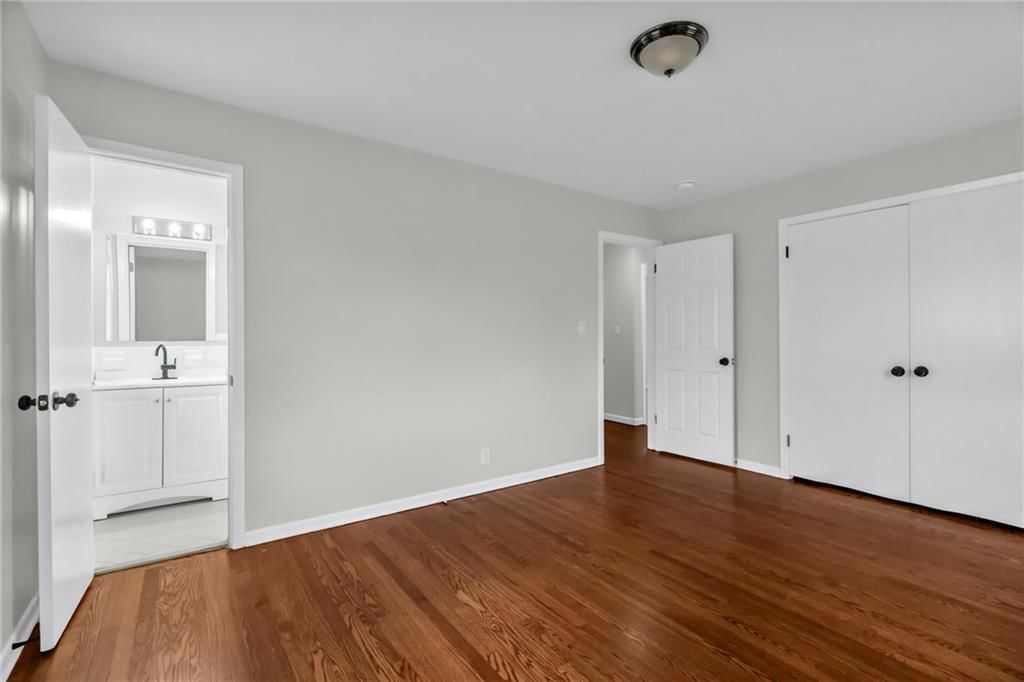 8112 Raytown Road — photo 19