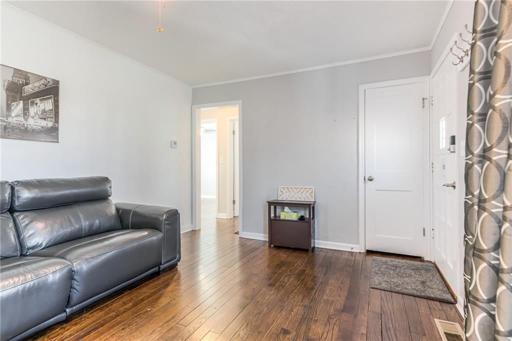 9405 E 68th Terrace — photo 6