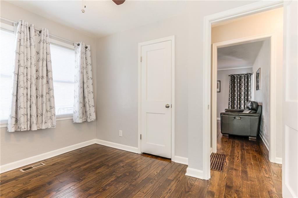 9405 E 68th Terrace — photo 14