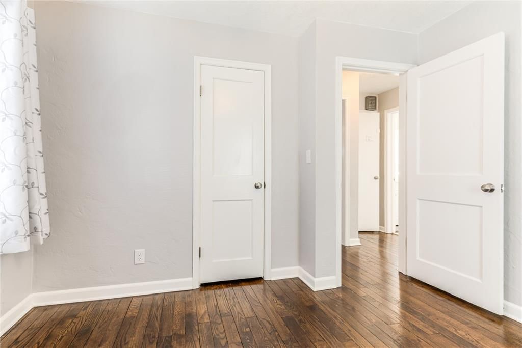 9405 E 68th Terrace — photo 15