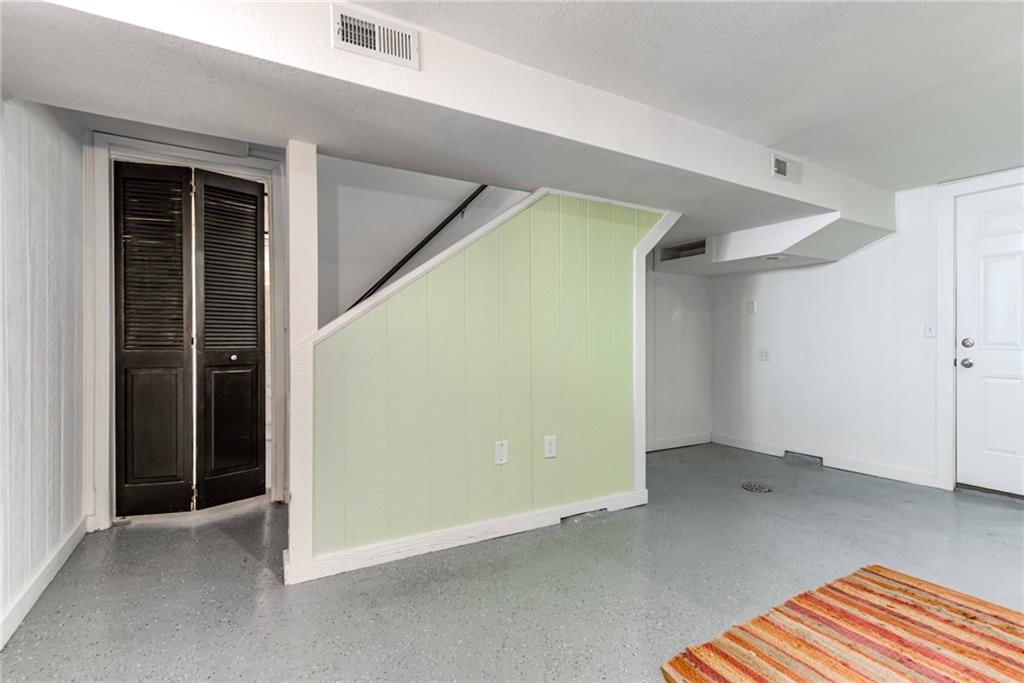 9405 E 68th Terrace — photo 23