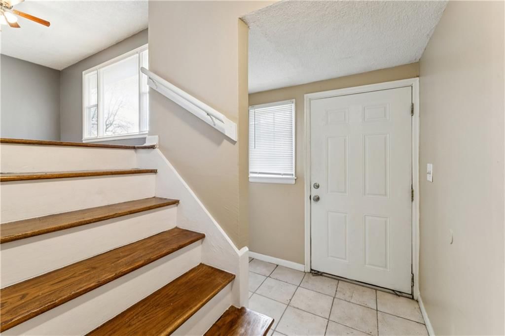 5904 E 103rd Street — photo 3