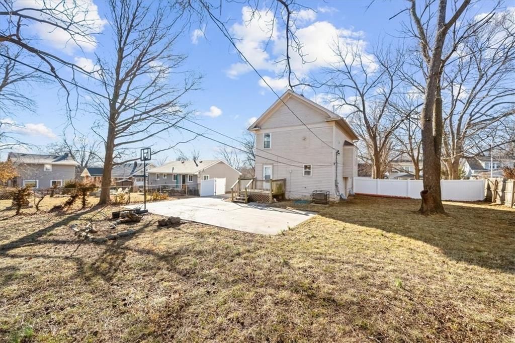 5829 Virginia Avenue — photo 31