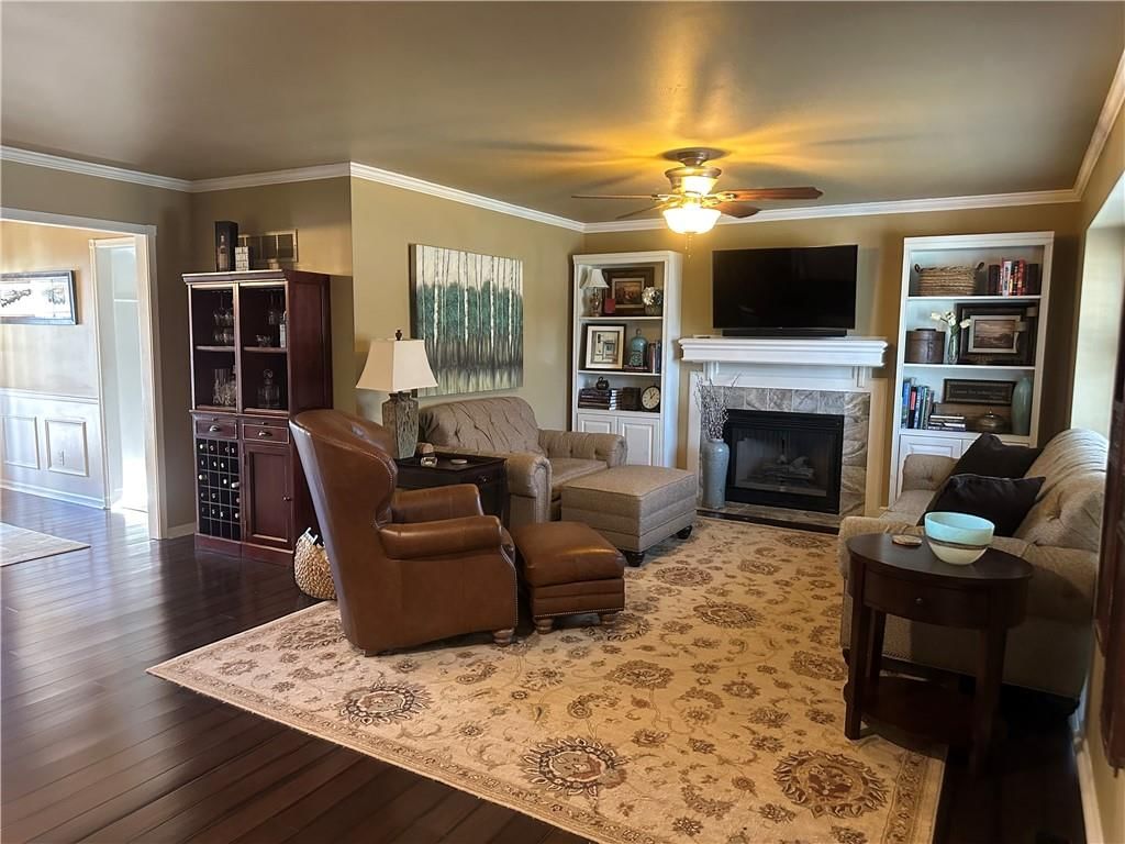 729 SE Claremont Street — photo 5