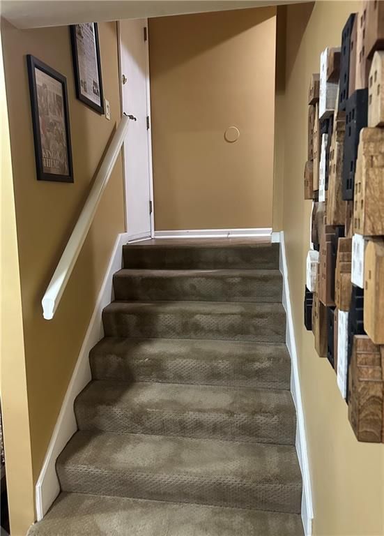 729 SE Claremont Street — photo 41