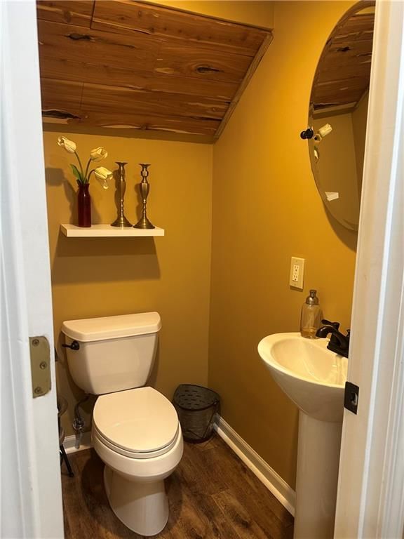 729 SE Claremont Street — photo 49