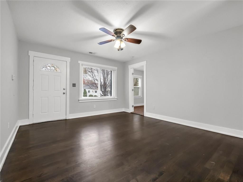 5700 Walmer Street — photo 4