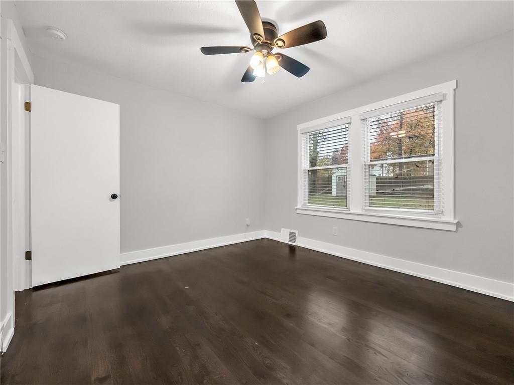 5700 Walmer Street — photo 23