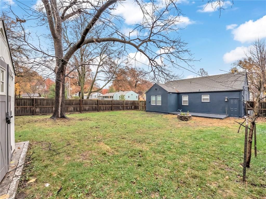 5700 Walmer Street — photo 27