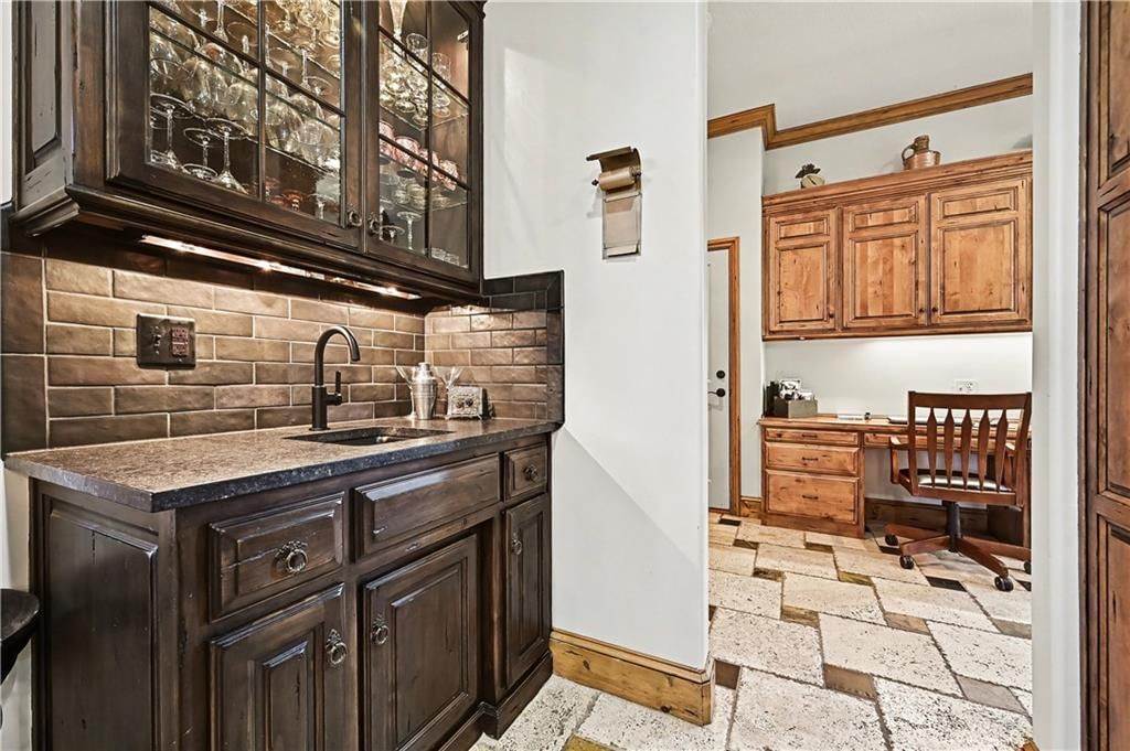 14606 Briar Street — photo 21