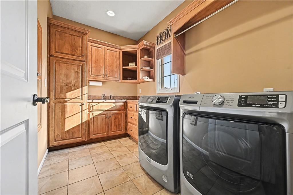 14606 Briar Street — photo 25