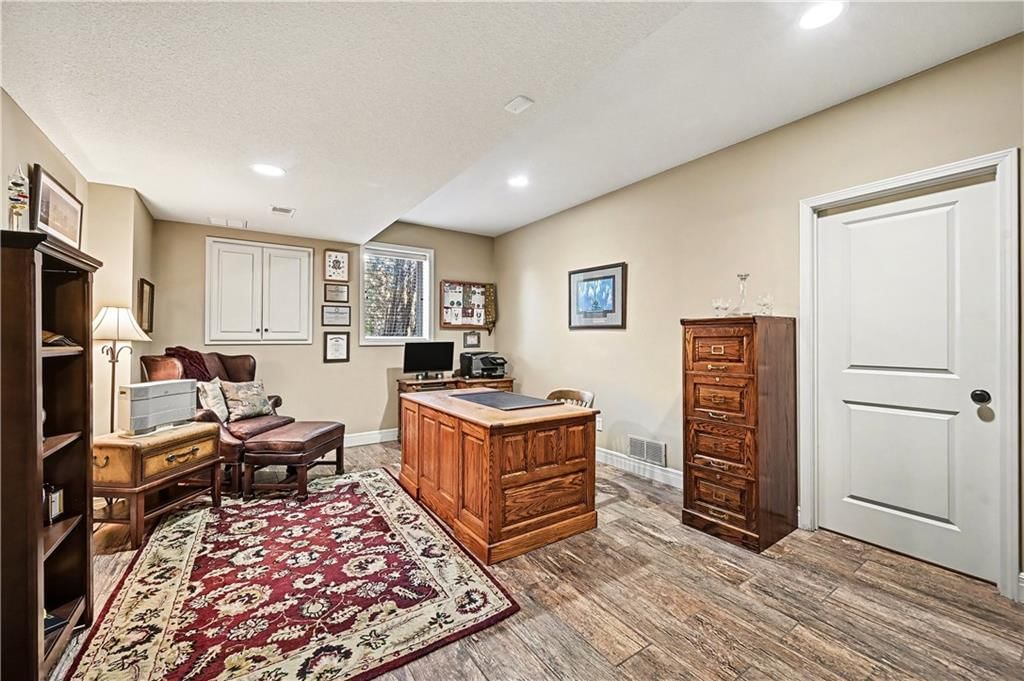14606 Briar Street — photo 47