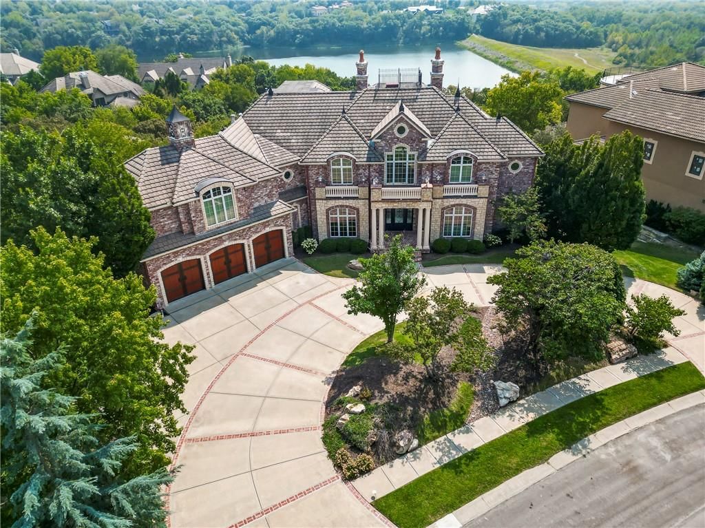 27596 W Highland Circle — photo 2