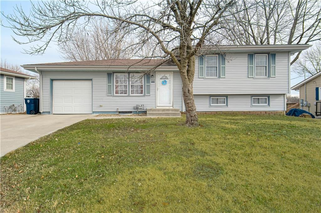 7307 NW Winter Avenue — photo 2