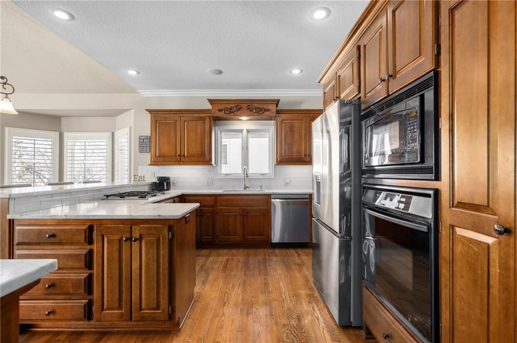 8920 Pine Street — photo 21