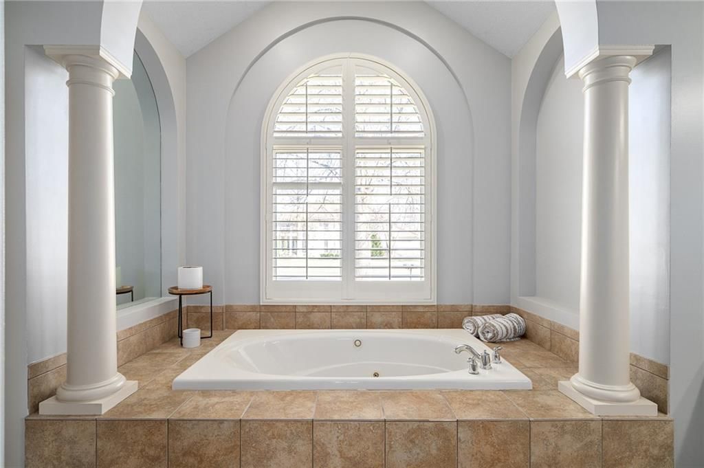 8920 Pine Street — photo 34
