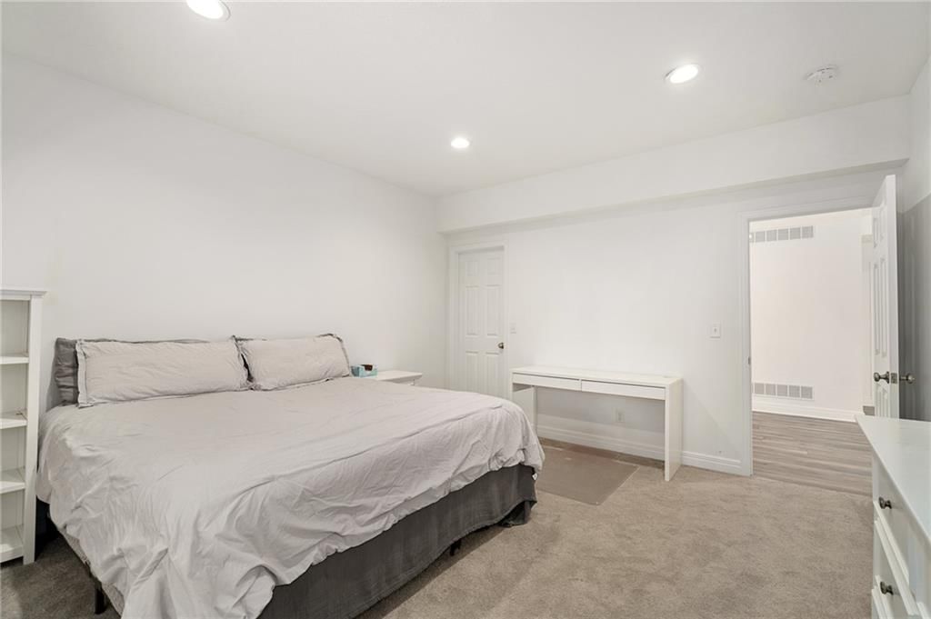 8920 Pine Street — photo 60