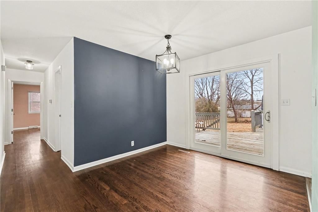 10725 N McGee Street — photo 9