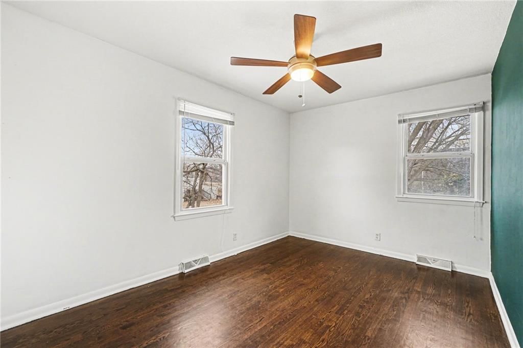 10725 N McGee Street — photo 14