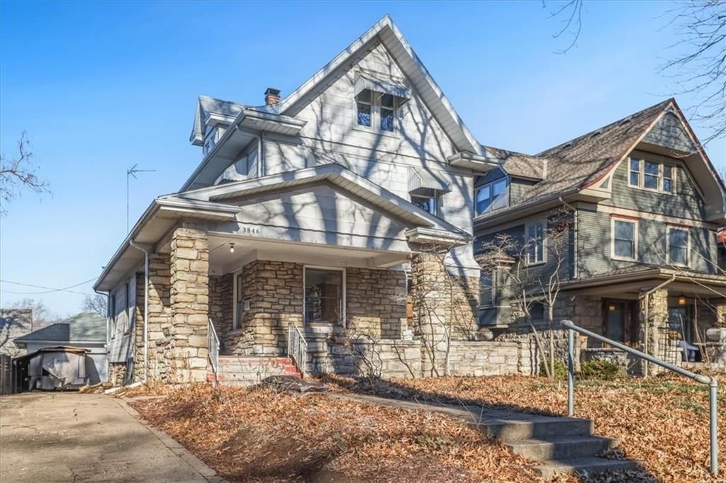3846 Charlotte Street — photo 1