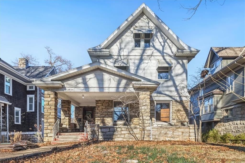 3846 Charlotte Street — photo 2