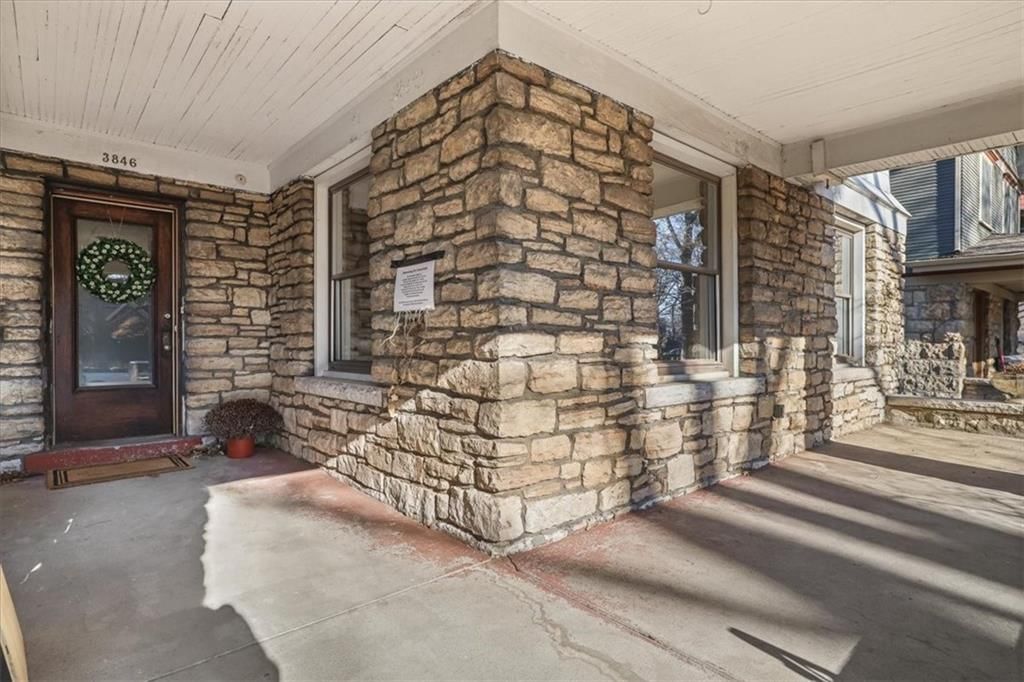 3846 Charlotte Street — photo 3