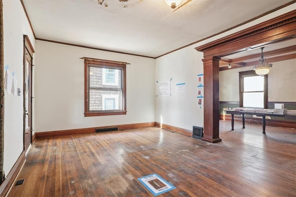 3846 Charlotte Street — photo 8