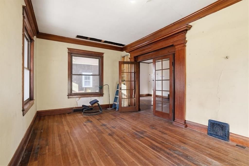 3846 Charlotte Street — photo 33