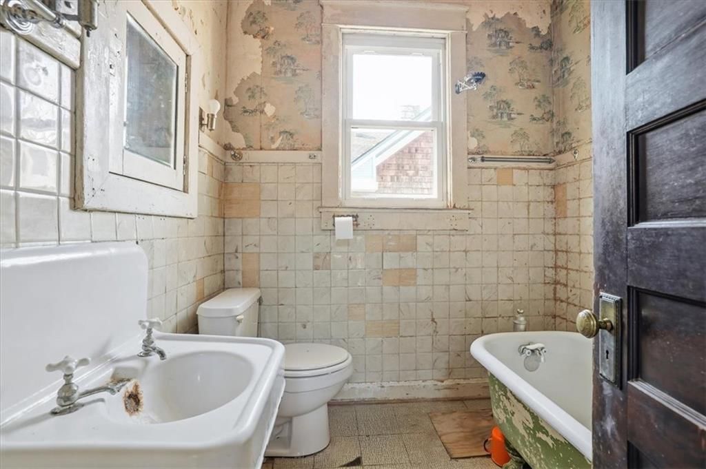 3846 Charlotte Street — photo 36