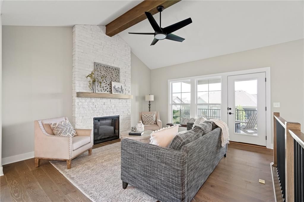8218 Aurora Street — photo 4