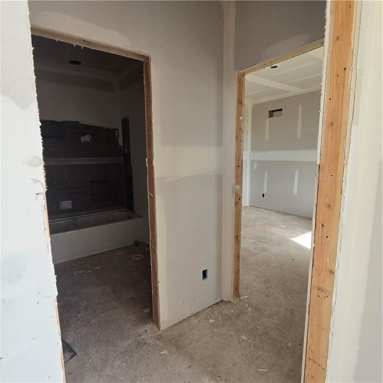 8218 Aurora Street — photo 13