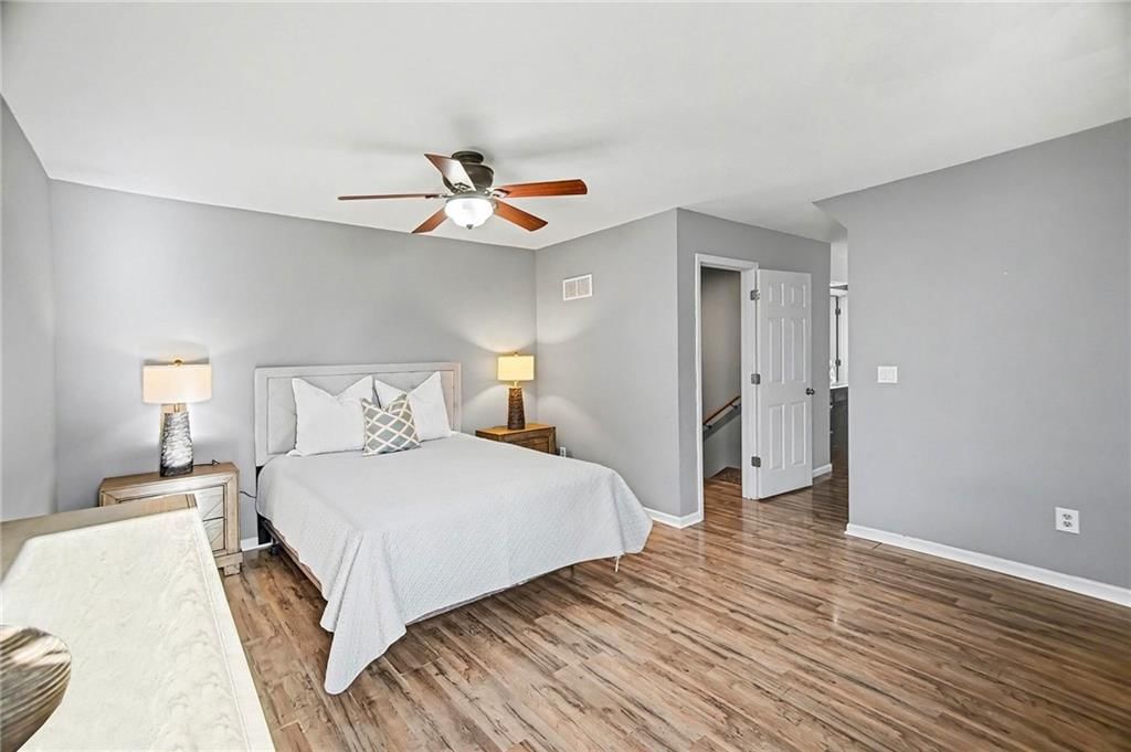1201 NW Burr Oak Court — photo 21