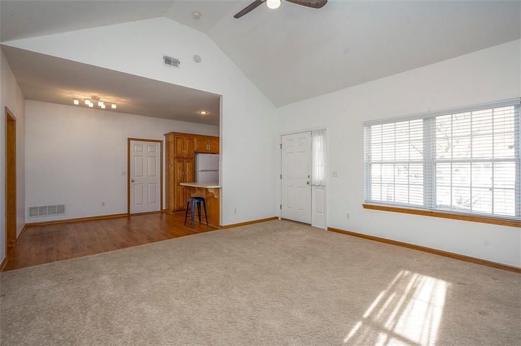 8325 Waverly Avenue — photo 6