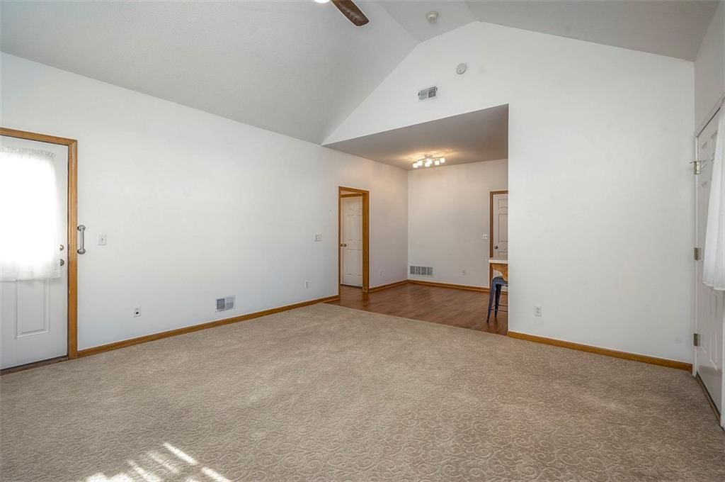 8325 Waverly Avenue — photo 8