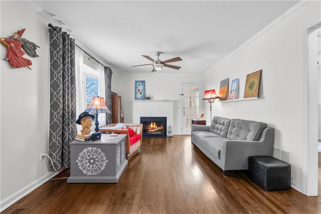 5526 Linden Street — photo 11