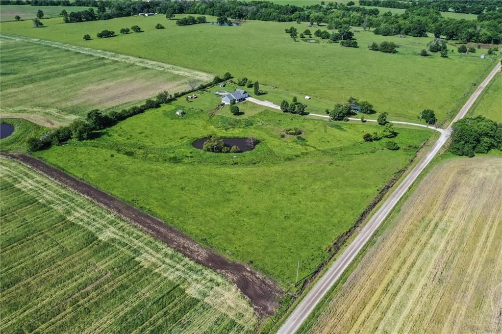 2511 NE County Road 13514 N/A — photo 39