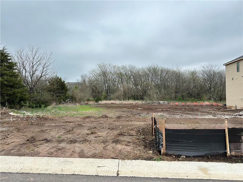 18021 Cody Street — photo 4