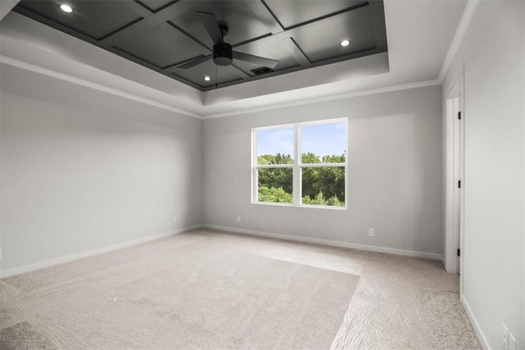 600 SW Valley Drive — photo 18